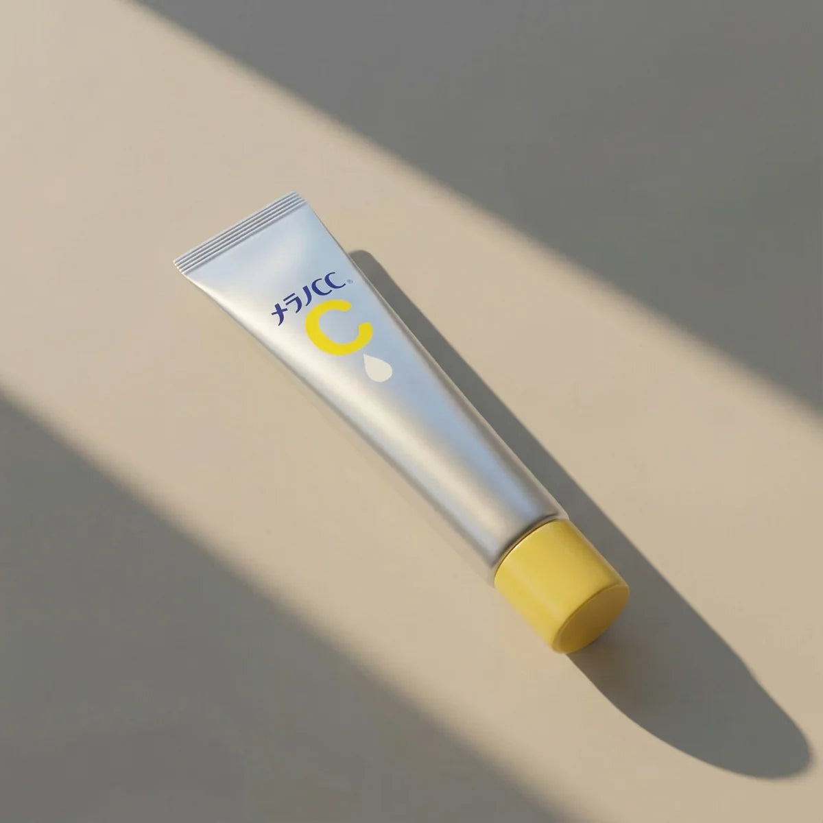 Rohto Mentholatum Melano CC Vitamin C Essence